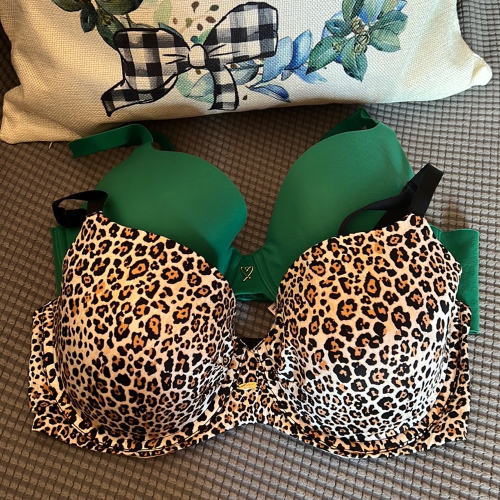 Victoria’s Secret Bra Bundle 34D and 34DD